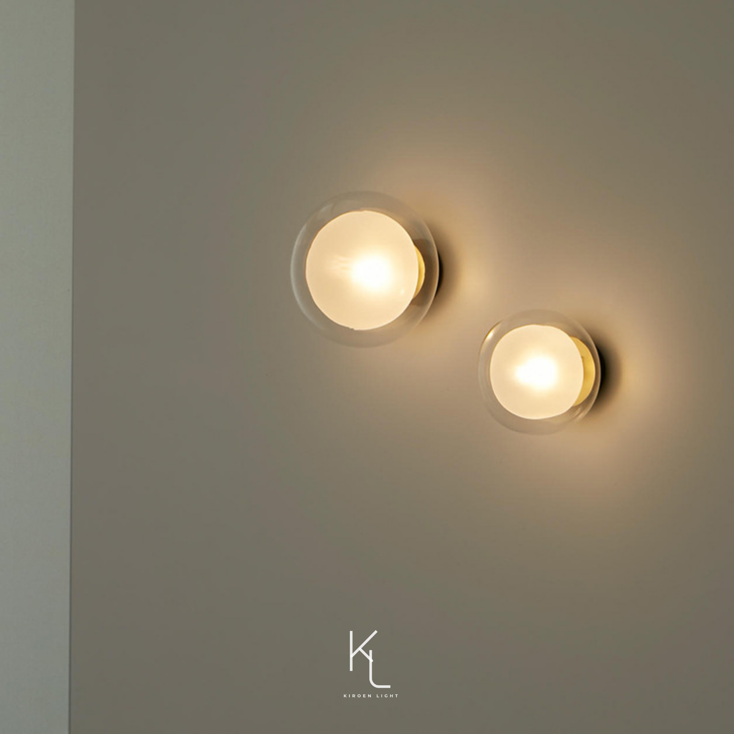 Explore Kiroen Light’s curated collection of modern lighting in Singapore, featuring pendant lights, ceiling lights, wall lamps, and minimalist LED fixtures. Designed for contemporary interiors, our lighting solutions blend style, function, and warmth for homes, cafes, and commercial spaces.