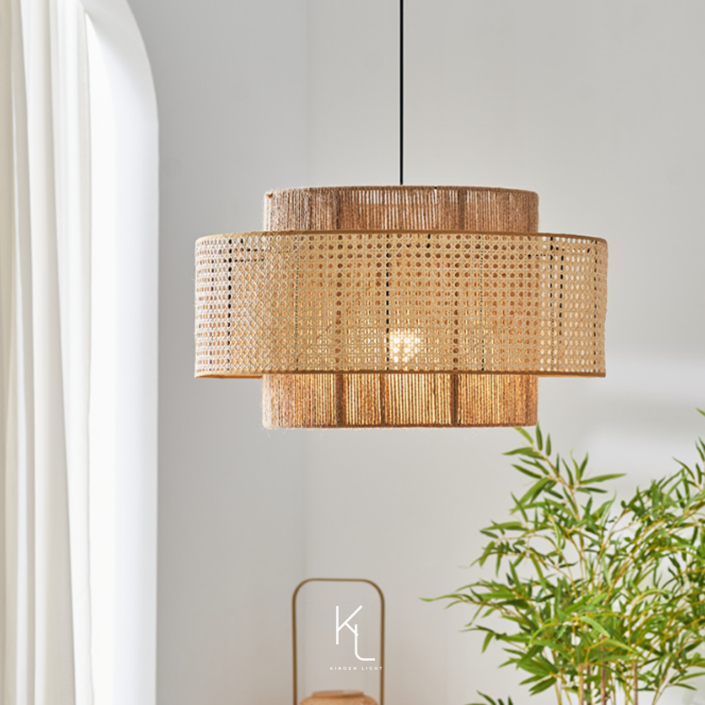 Explore Kiroen Light’s curated collection of modern lighting in Singapore, featuring pendant lights, ceiling lights, wall lamps, and minimalist LED fixtures. Designed for contemporary interiors, our lighting solutions blend style, function, and warmth for homes, cafes, and commercial spaces.