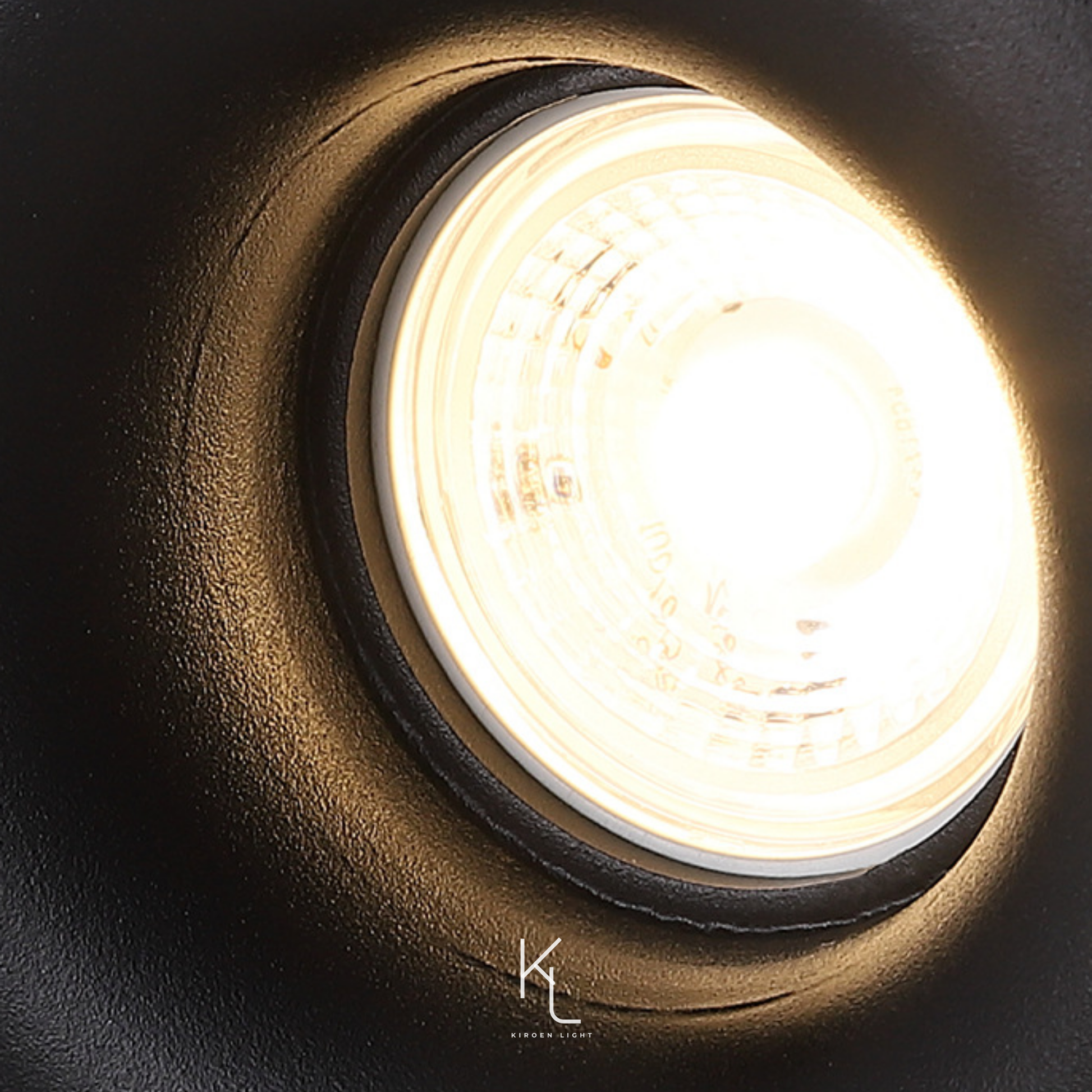 Explore Kiroen Light’s curated collection of modern lighting in Singapore, featuring pendant lights, ceiling lights, wall lamps, and minimalist LED fixtures. Designed for contemporary interiors, our lighting solutions blend style, function, and warmth for homes, cafes, and commercial spaces.