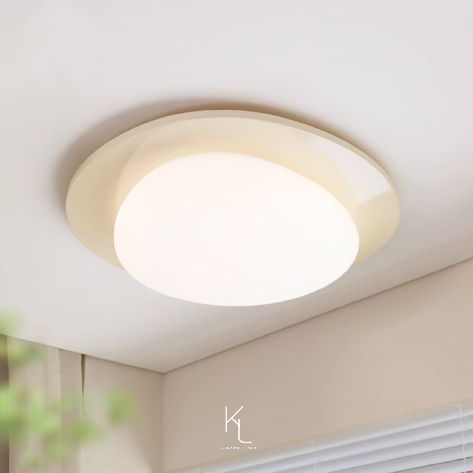 Explore Kiroen Light’s curated collection of modern lighting in Singapore, featuring pendant lights, ceiling lights, wall lamps, and minimalist LED fixtures. Designed for contemporary interiors, our lighting solutions blend style, function, and warmth for homes, cafes, and commercial spaces.