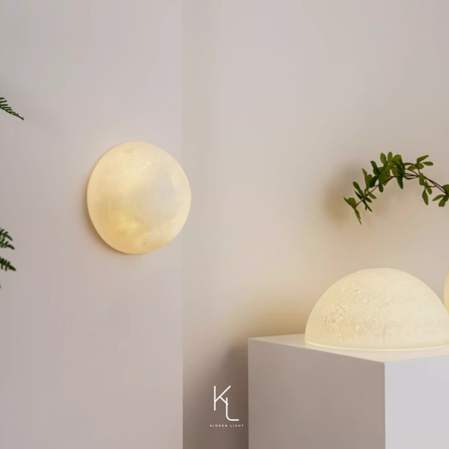 Explore Kiroen Light’s curated collection of modern lighting in Singapore, featuring pendant lights, ceiling lights, wall lamps, and minimalist LED fixtures. Designed for contemporary interiors, our lighting solutions blend style, function, and warmth for homes, cafes, and commercial spaces.