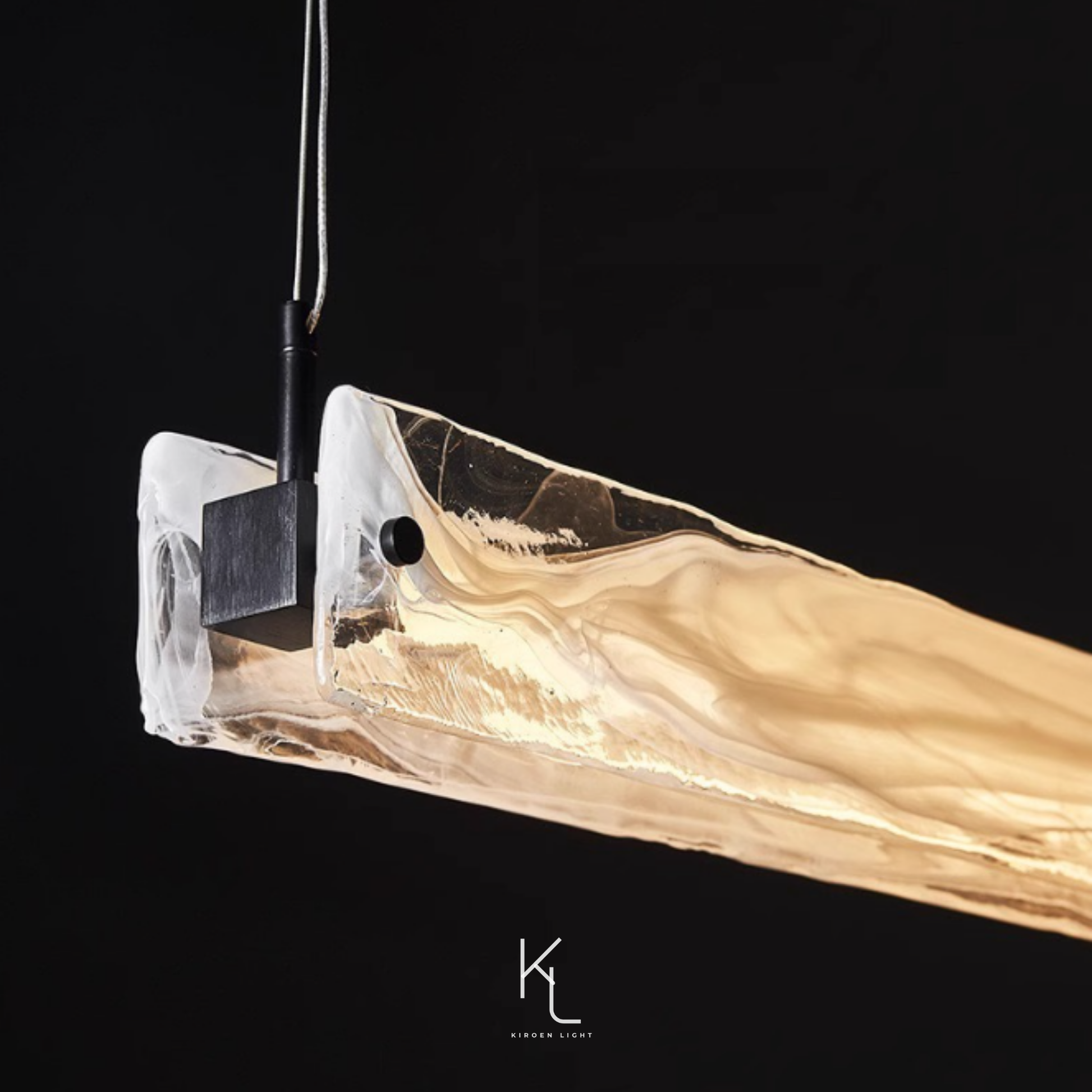 Explore Kiroen Light’s curated collection of modern lighting in Singapore, featuring pendant lights, ceiling lights, wall lamps, and minimalist LED fixtures. Designed for contemporary interiors, our lighting solutions blend style, function, and warmth for homes, cafes, and commercial spaces.