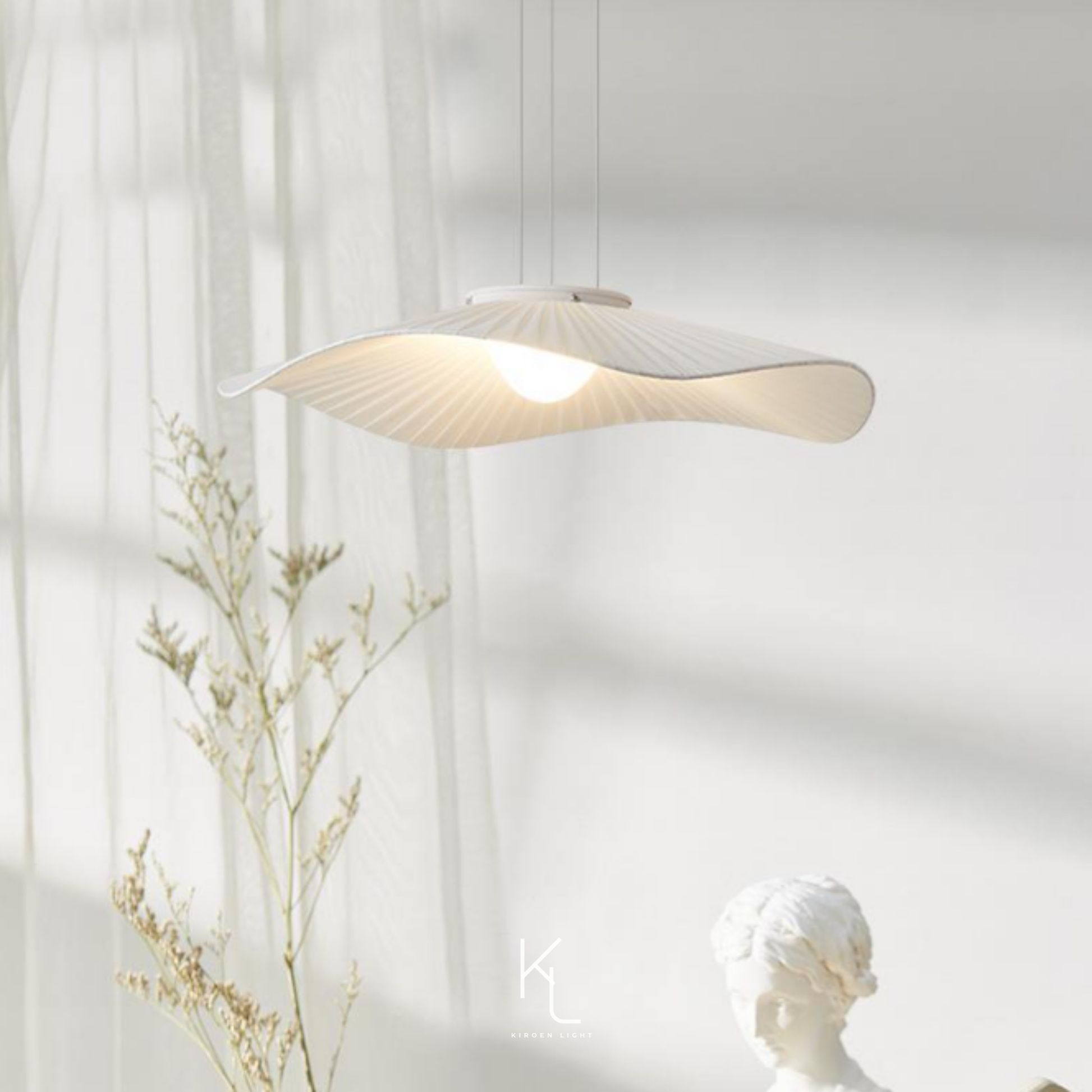 Explore Kiroen Light’s curated collection of modern lighting in Singapore, featuring pendant lights, ceiling lights, wall lamps, and minimalist LED fixtures. Designed for contemporary interiors, our lighting solutions blend style, function, and warmth for homes, cafes, and commercial spaces.