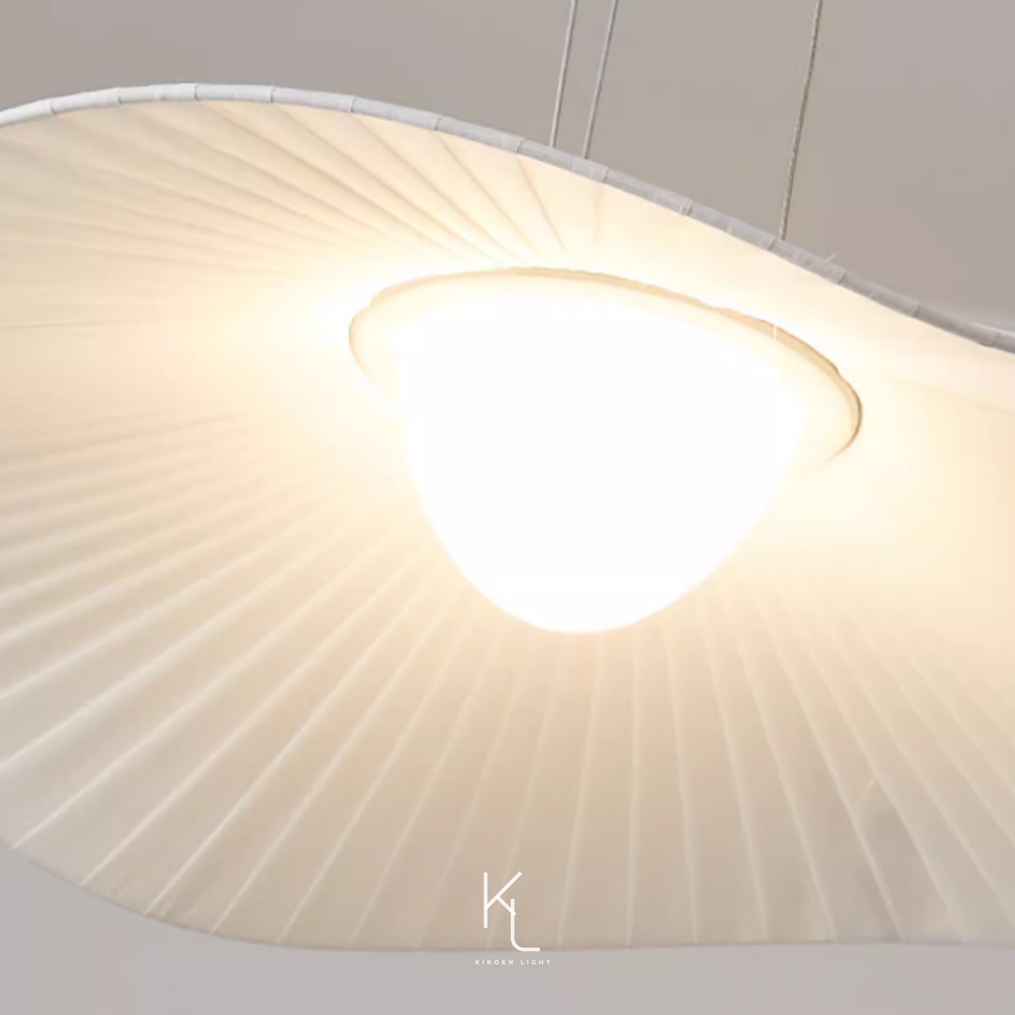 Explore Kiroen Light’s curated collection of modern lighting in Singapore, featuring pendant lights, ceiling lights, wall lamps, and minimalist LED fixtures. Designed for contemporary interiors, our lighting solutions blend style, function, and warmth for homes, cafes, and commercial spaces.