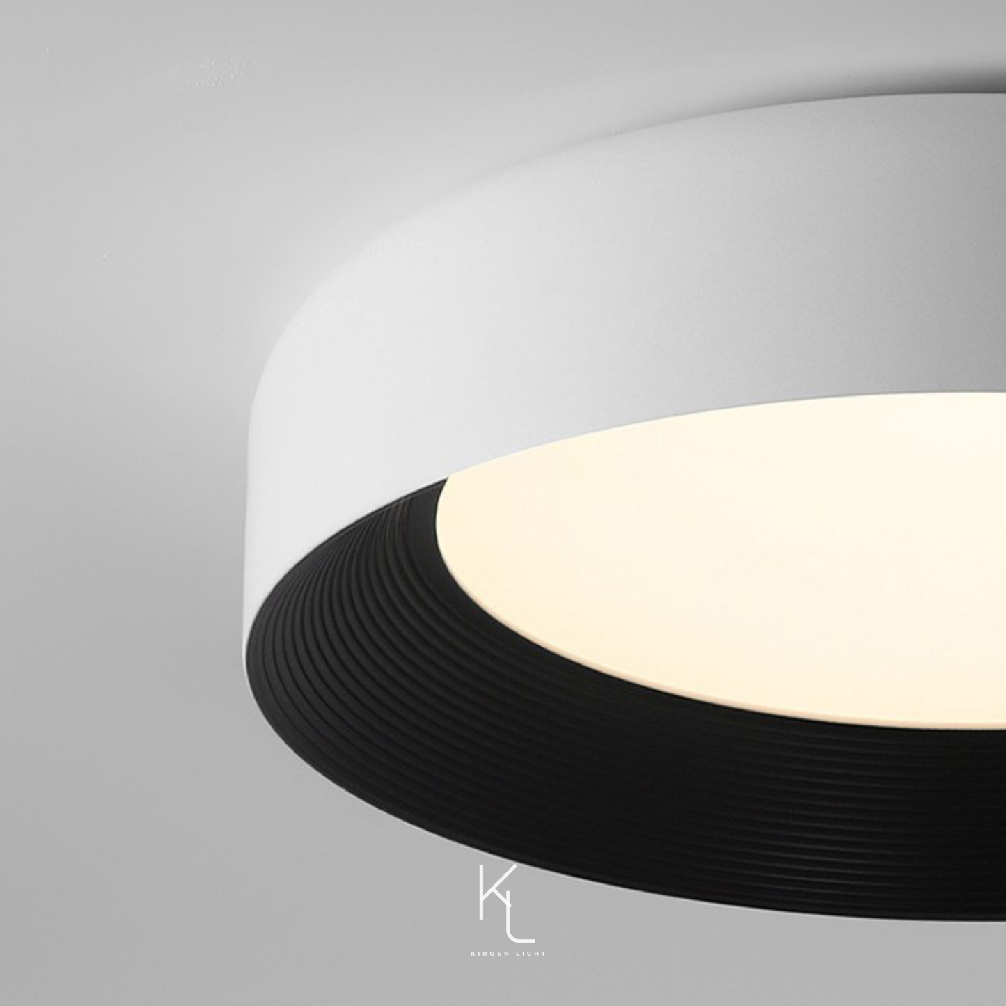 Explore Kiroen Light’s curated collection of modern lighting in Singapore, featuring pendant lights, ceiling lights, wall lamps, and minimalist LED fixtures. Designed for contemporary interiors, our lighting solutions blend style, function, and warmth for homes, cafes, and commercial spaces.